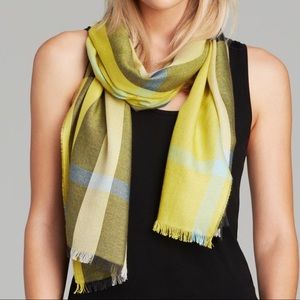 NWT Burberry Half Mega Check Silk Cashmere Scarf